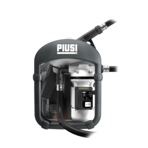 En svartvit AdBlue pumpkit PRO för IBC bränsletransportpump med anslutna slangar, en digital mätare och ett skyddshölje visas på en vit bakgrund.