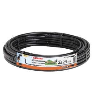 En svart Claber droppslang "DRIPPER TUBE 25 M", 25 meter lång, med en etikett som visar produktinformation och en illustration av trädgårdsbevattning.