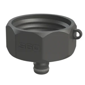 IBC-adapter S60X6 x 1/2" gardena hane är ett svart, cylindriskt plastlock med gängad insida, präglad S60-etikett, sidoslinga och basanslutning för fastsättning av utrustning.