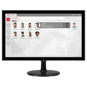 En datorskärm visar en instrumentpanel för förarhantering med profiler, namn och information om flera förare som använder Licens förare ADD-ON B.SMART (x10) för att tilldela roller eller redigera information.