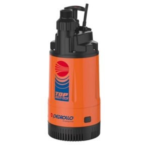 Pedrollo TOP-MULTI universalpump är orange och svart, har ett topphandtag och erbjuder flera anslutningspunkter för kompatibilitet med olika slangar eller kablar.