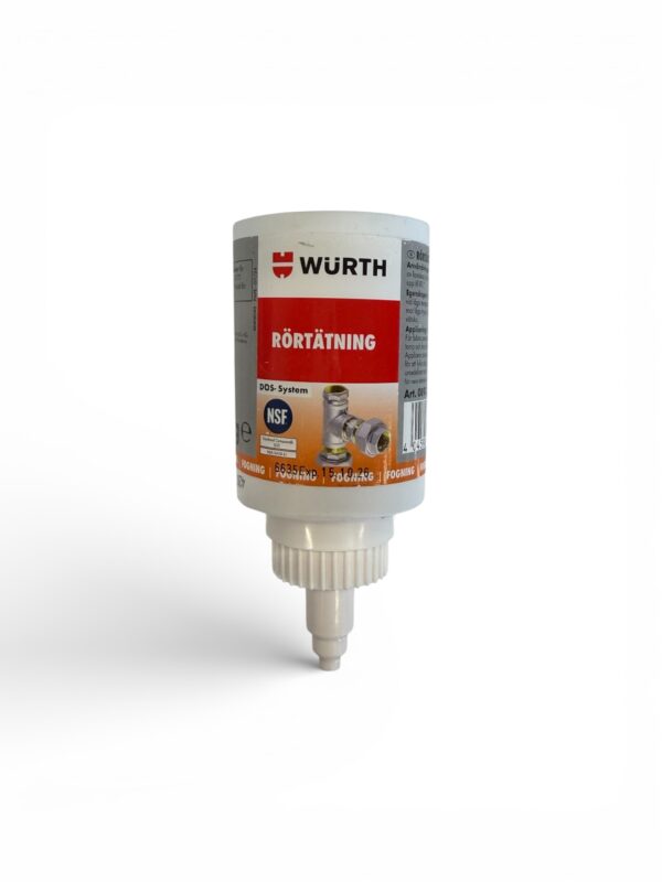 En 50 g flaska Würth Rörtätning rörtätningsmedel har en vit skruvkork, röd och vit branding, bilder på rör, certifieringslogotyper och en hänvisning till Gängtejp på framsidan.